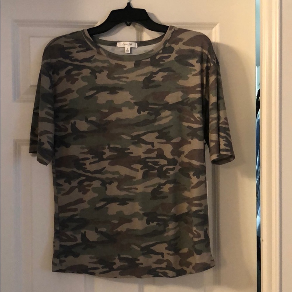 Camo t-shirt